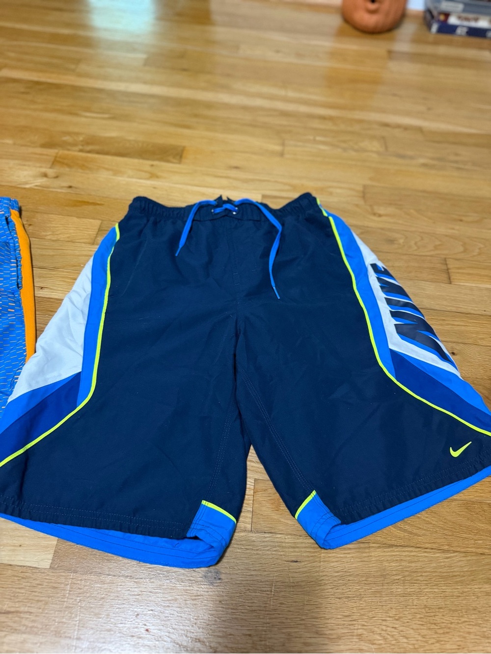 Nike Shorts Lot of 2 Men’s Small Athletic Swim Running Shorts - Picture 2 of 7